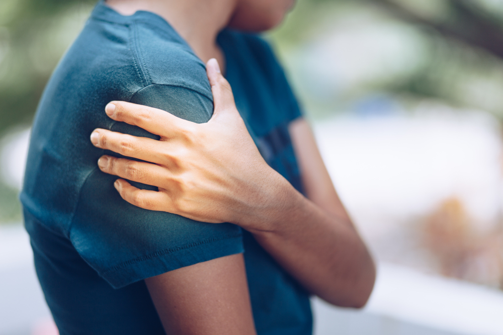 Physical therapy for shoulder pain: What to expect for treatment and recovery